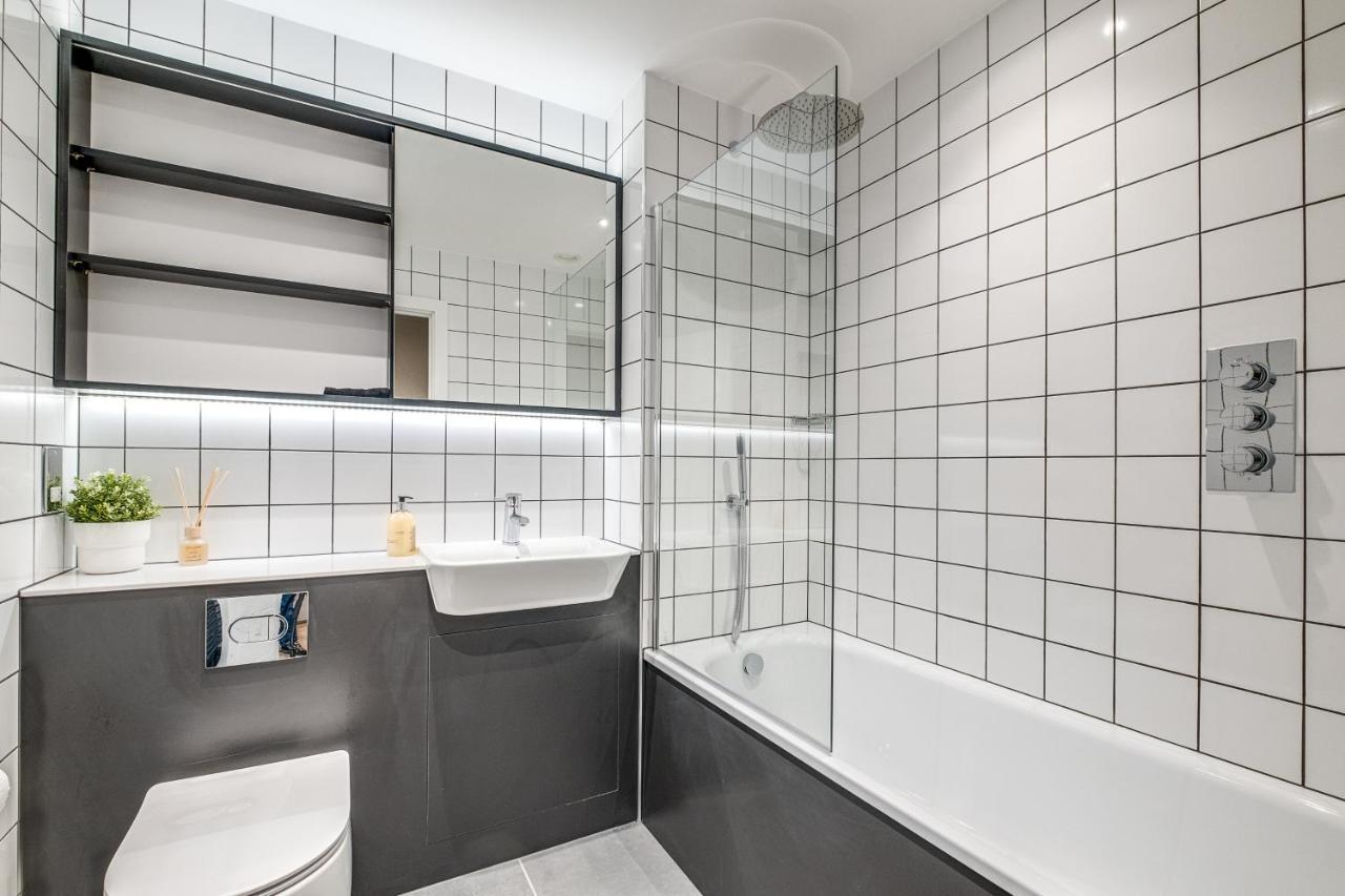 Exoticstay Apartments- 5* Elegant Luxury Centrally Located 2-Bedroom Apt Birmingham Esterno foto