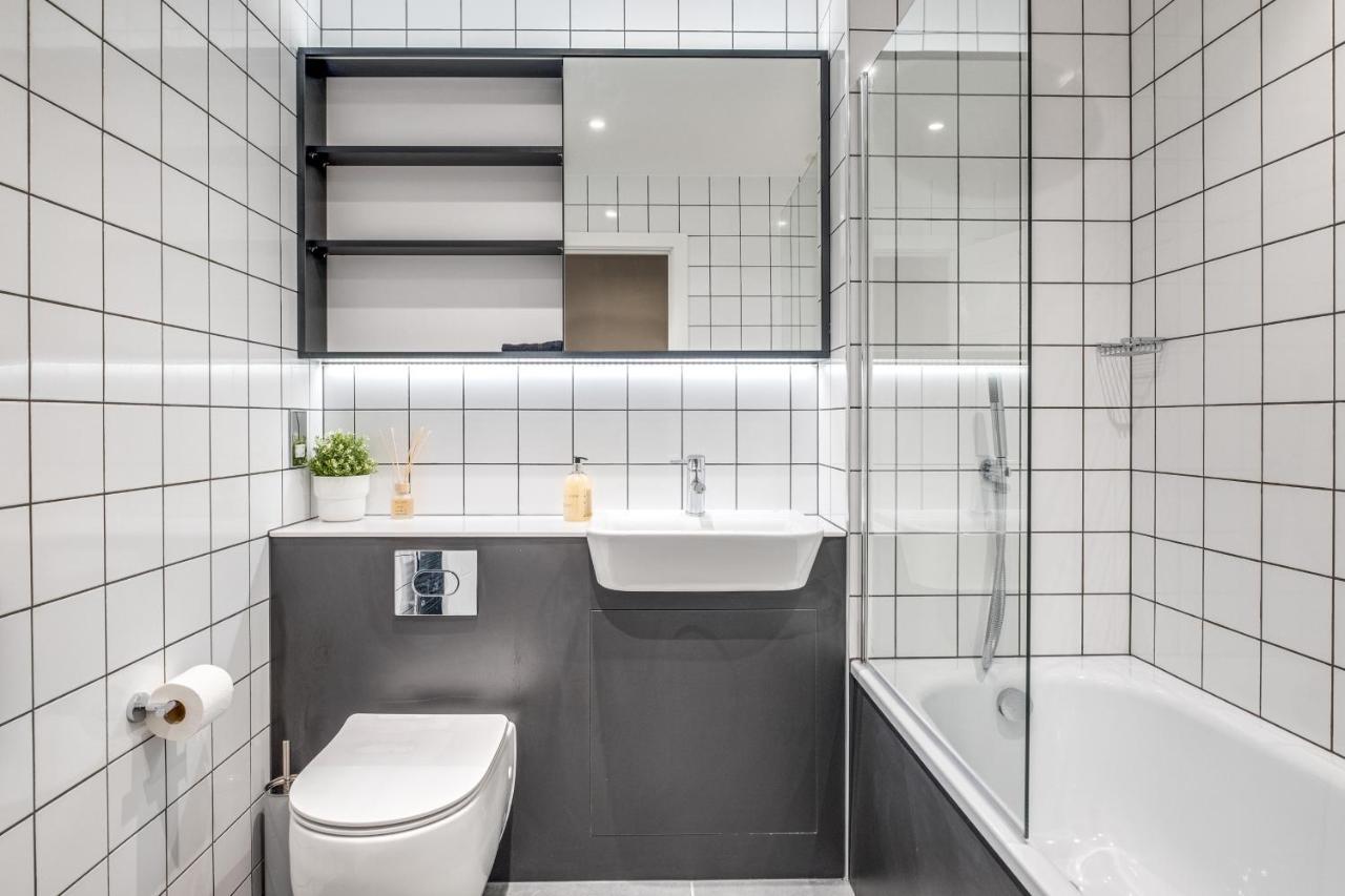 Exoticstay Apartments- 5* Elegant Luxury Centrally Located 2-Bedroom Apt Birmingham Esterno foto