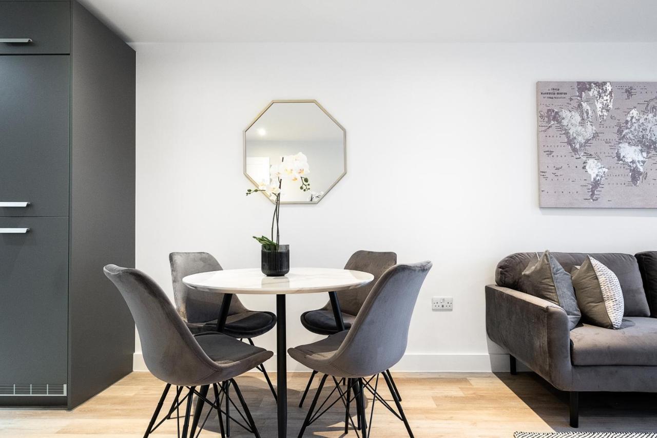 Exoticstay Apartments- 5* Elegant Luxury Centrally Located 2-Bedroom Apt Birmingham Esterno foto