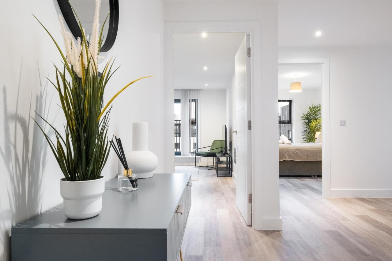 Exoticstay Apartments- 5* Elegant Luxury Centrally Located 2-Bedroom Apt Birmingham Esterno foto