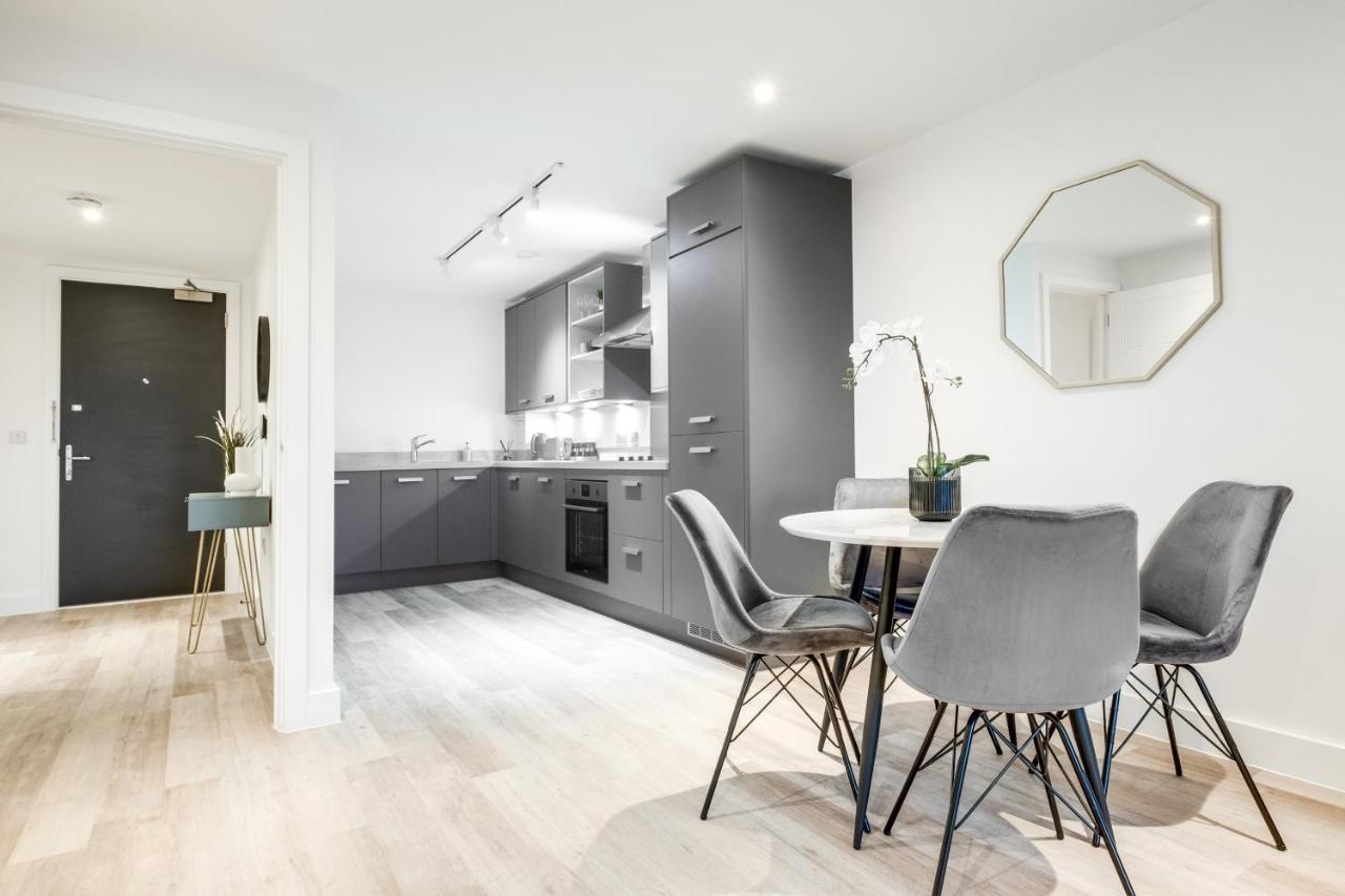 Exoticstay Apartments- 5* Elegant Luxury Centrally Located 2-Bedroom Apt Birmingham Esterno foto